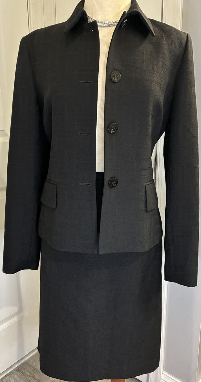NWT Vtg TeenfloTextured Black Wool 2-Piece Skirt Suit Set Size 10 - MSRP $648